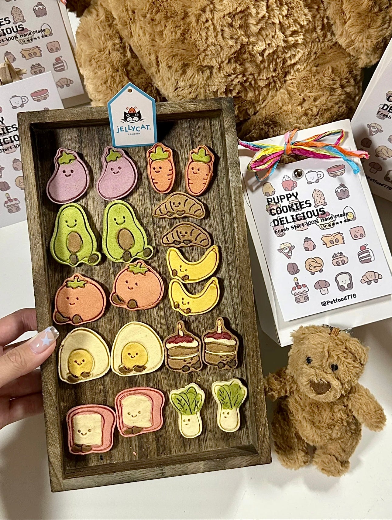 Jellycat Handmade Chicken Cheese Pet Biscuits 🧀